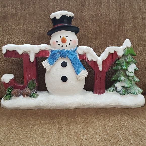 Snow Country Christmas Snowman Decor